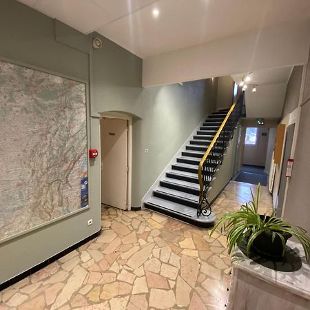 Nouvel Hotel Lons-le-Saunier Exterior photo