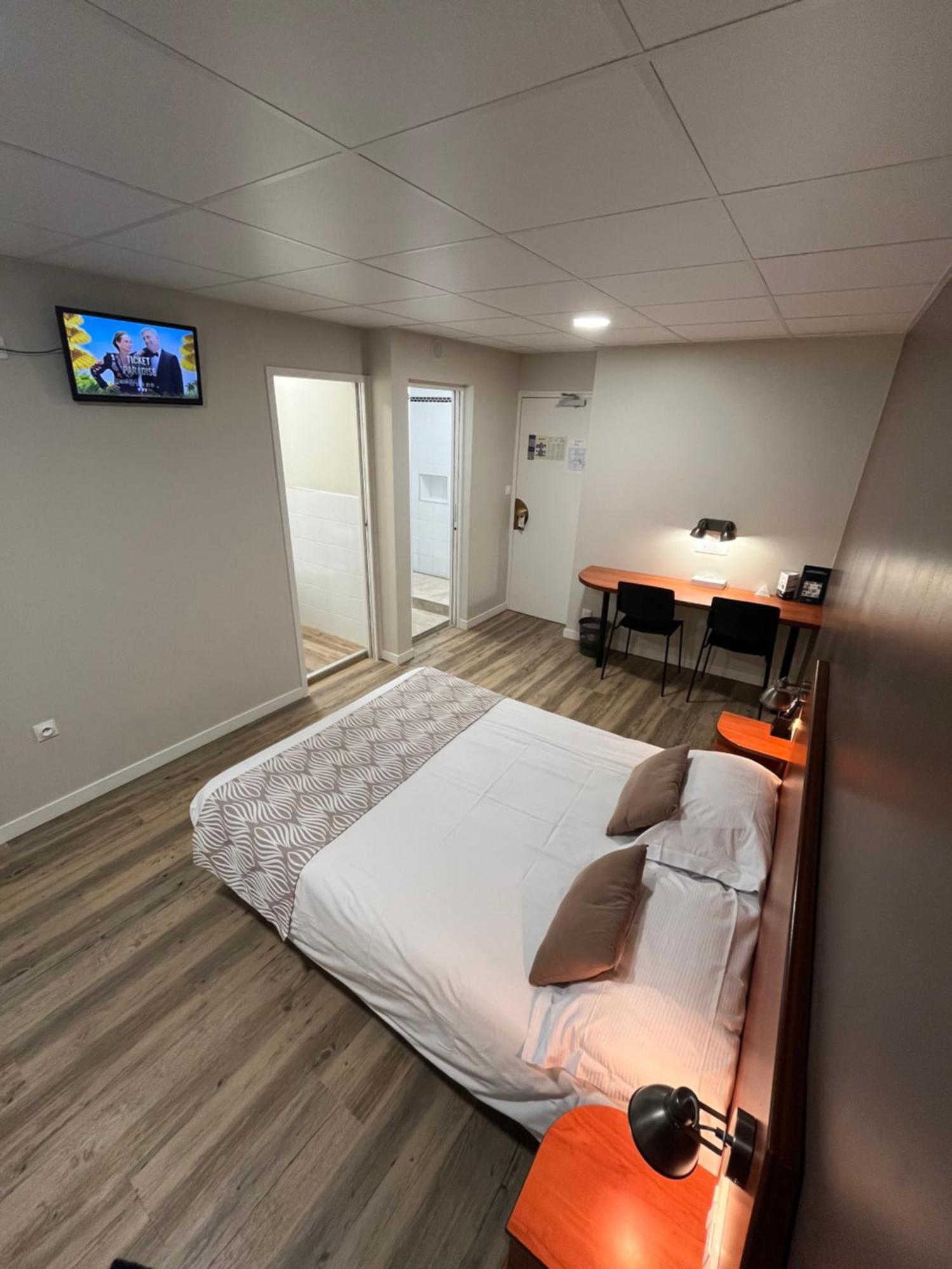 Nouvel Hotel Lons-le-Saunier Exterior photo